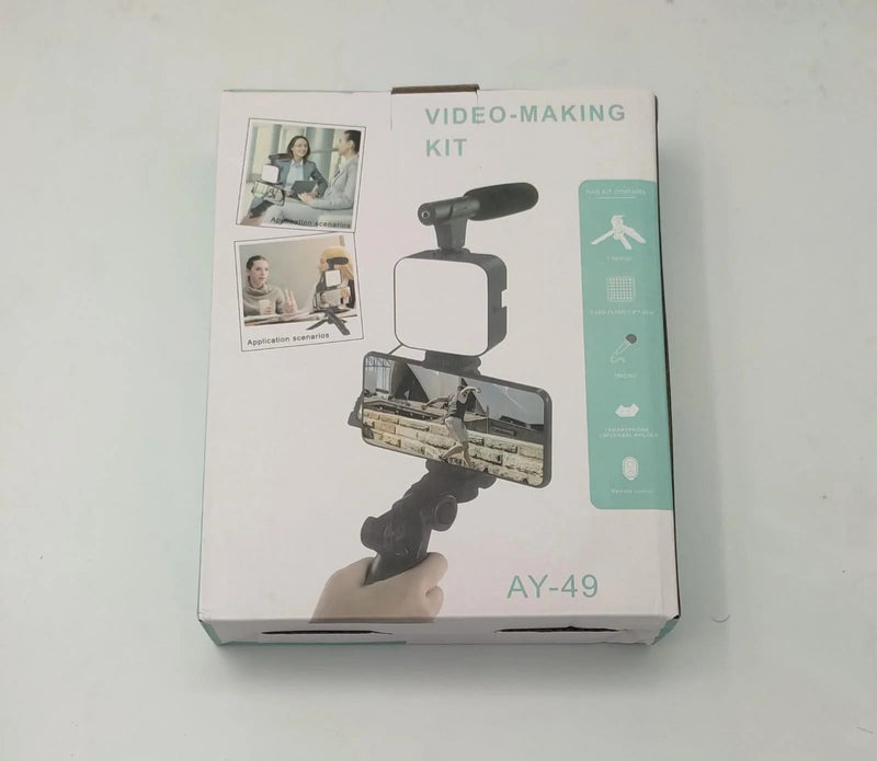 Smartphone & Camera Vlogging Studio Kits - Gulf Trend