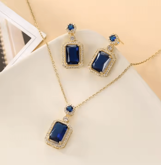 Royal Gemstone Necklace Set - Gulf Trend