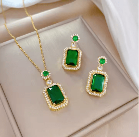Royal Gemstone Necklace Set - Gulf Trend